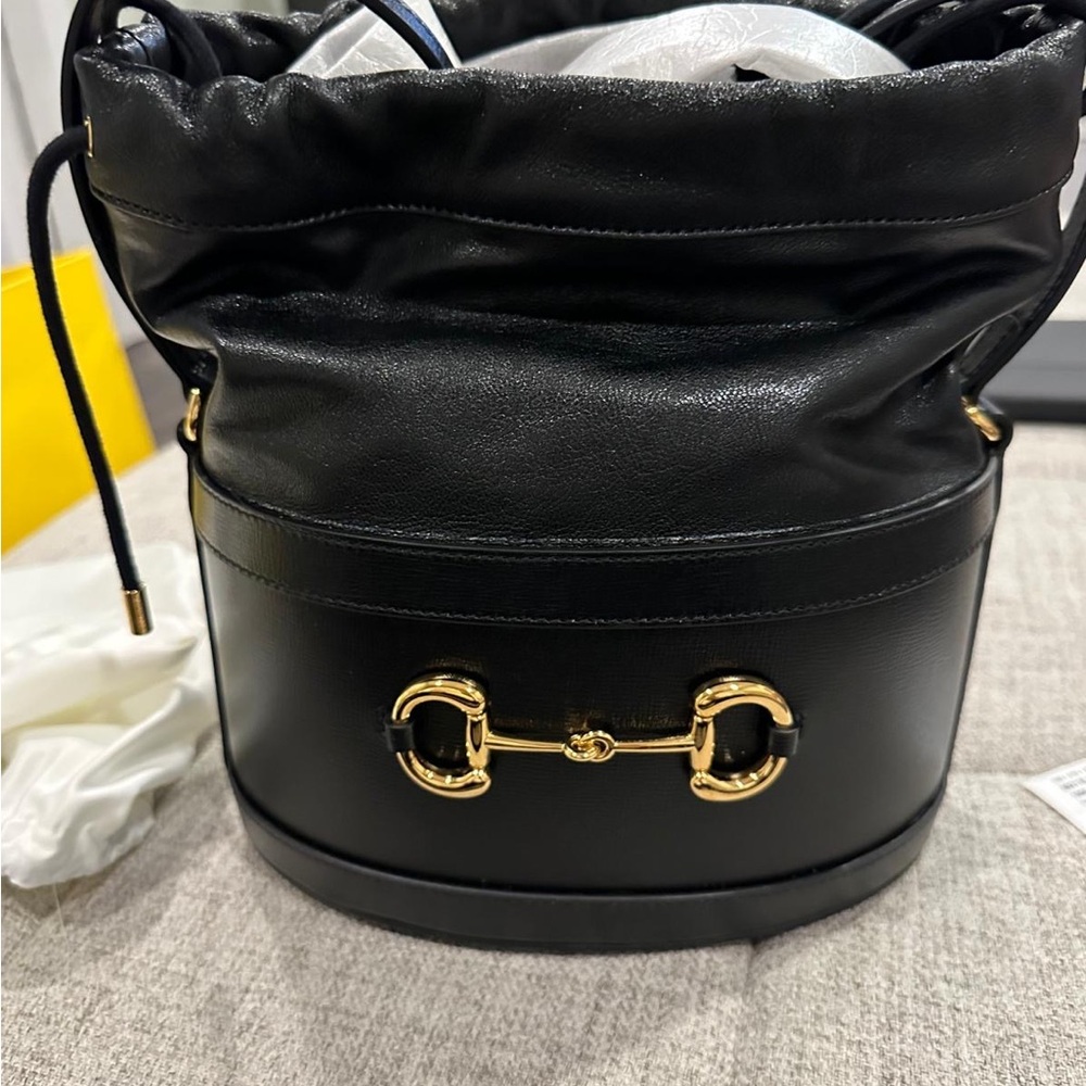 Black women gucci bag